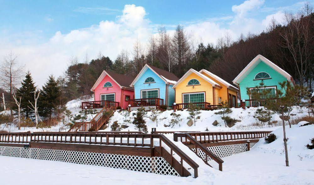 Pyeongchang Sky Garden Pension Exteriör bild